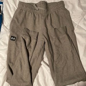 Medium Under Armor Joggers
